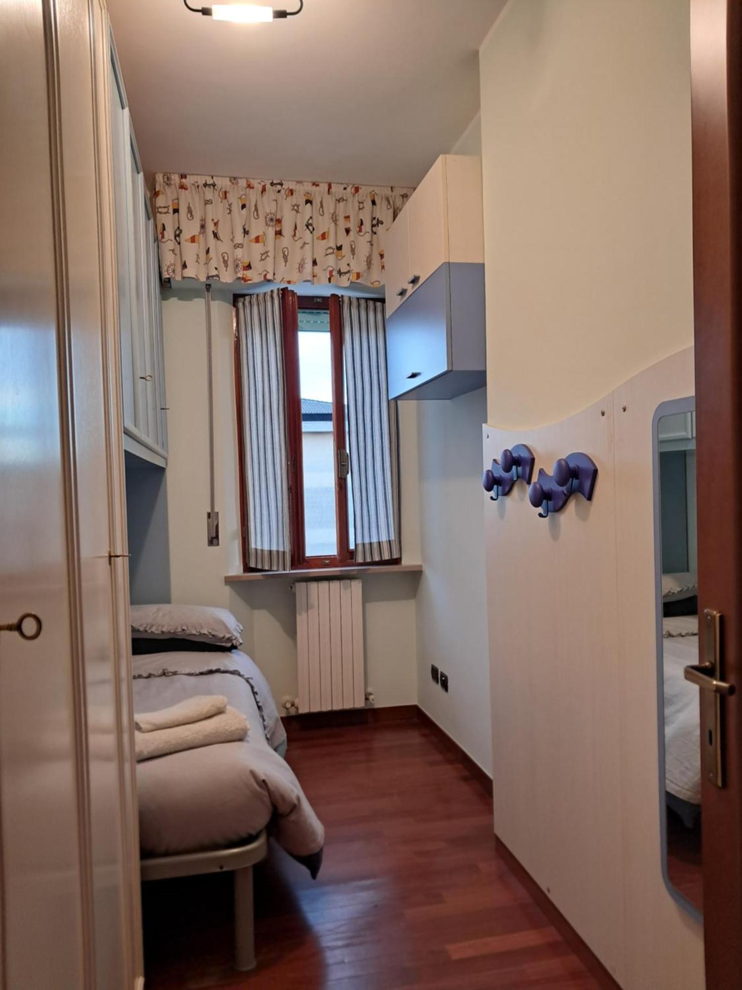Апартаменты Roses House Порто-Сан-Джорджо Экстерьер фото